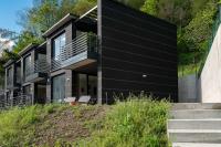 Appartamento Dany Con Vista Lago by Holiday Solutions - B&B