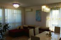 Прекрасный апартамент с видом на море и бассейном - B&B