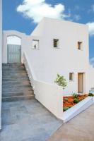 MakriKythera Luxury Suites-Private Suite with Hot Tub