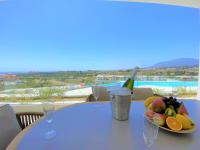 Luxurious holiday apartment near Puerto Banus - Bed and Breakfast Estepona