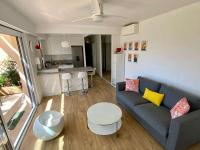 Bel Appartement Climatisé avec Parking au Lavandou - FR-1-308-175 - Chambres d'hôtes Le Lavandou