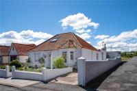 Hillcrest Bed & Breakfast - Bed and Breakfast