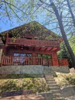 Hakuna Matata Lake House - B&B