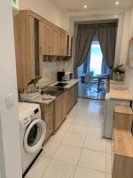 Apartment with Shower