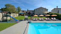 B&B Buzet - Estate with four stone villas and swimming pool in Buzet - Bed and Breakfast Buzet