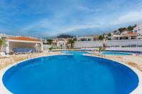 Cute bungalow in holiday valley - B&B Adeje