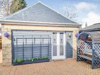 Monolocale con Divano-Letto