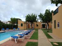 Apartamentos Surest - B&B Cala'N Blanes
