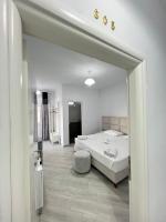 Double or Twin Room with Sea View