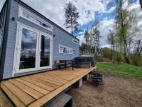 Domek nad jeziorem z jacuzzi - B&B