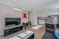 B&B Canberra - One Bedroom Apartment in Braddon - Bed and Breakfast Canberra