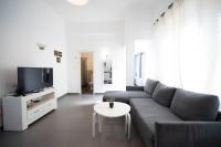 HaYarkon Seaside - - 1 Bedroom & Balcony By Vacay - Ferienwohnung