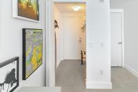 Luxurious Hyde Resort Apartments - B&B