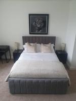 B&B Manchester - Apartment in Failsworth - Bed and Breakfast Manchester