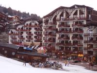 Ski-in ski-out 1 bed, La Tania - Chambres d’hôtes