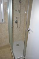 Habitación Familiar con baño privado