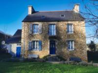 Ker Yaël – Maison familiale avec grand jardin à 5min de la plage Saint Jean du doigt - Chambres d'hôtes Saint-Jean-du-Doigt