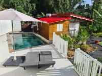Maison de campagne avec piscine et spa - Ferienwohnung