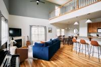 B&B Nashville - The Commodore - Upscale Summer Home Near Vanderbilt - Bed and Breakfast Nashville