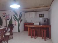 Doppel-/Zweibettzimmer mit Dusche