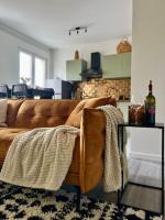 B&B Brussel - Lovely 2-bedroom Duplex w/ balcony in Brussels - Bed and Breakfast Brussel