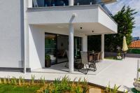 Apartment "Villa M" - B&B Kostrena