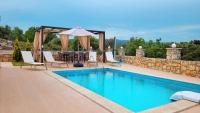 B&B Skouloufia - Natural view villa with private pool - Bed and Breakfast Skouloufia