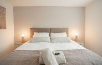 Luxurious 2BR Home with Parking, Near NEC, & Airport - B&B Marston Green