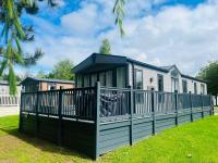 Coopers Corner, Lodge with Hot Tub - B&B