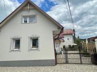 Rose Cottage - Bed and Breakfast