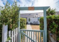 Flora Belle Cottage - B&B