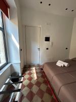 Zimmer mit Kingsize-Bett