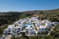 Plakoti Village - Bed and Breakfast Maroulás