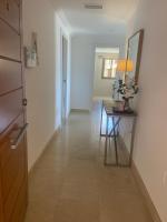 Wonderful 3-bedroom apartment with garden and amazing views Hacienda Senorio Cifuentes Marbella - Chambres d'hôtes Benahavís