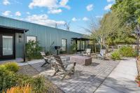 4 Square Studios - B&B Phoenix