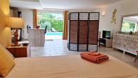 Studio - Vue sur Piscine