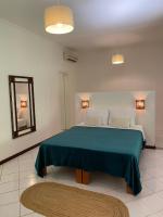 Queen Suite with Spa Bath