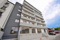 SOFIA Cozy Apartment - Underground Private Parking - Bed and Breakfast