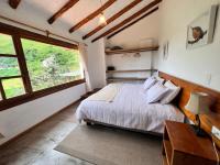 Camera Matrimoniale con Vista Montagna