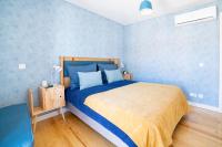 Blue by the River 3 - elegant two-bedroom in Santos - B&B Lisbona
