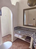 Camera Queen con Vista Piscina