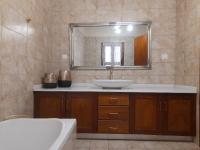 Villa con 2 Camere da Letto - Su 2 Livelli