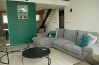 Logement à 100m du virage d'Arnage- Circuit des 24h du Mans - 6 personnes - B&B Arnage