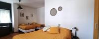 Chambre Quadruple avec Salle de Bains Commune