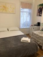 Double Room Central Location 2