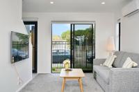 B&B Christchurch - Sea air and Sandy Beach, beautiful 1 bed 1 bath - Bed and Breakfast Christchurch