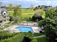 B&B Port-en-Bessin-Huppain - La terrasse du golf - Bed and Breakfast Port-en-Bessin-Huppain