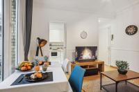 Modern flat in Paris - Heart of XVIème - B&B