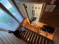 Kärdla Holiday Apartment with Sauna and Terrace - B&B Kärdla