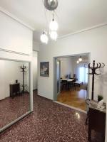 Volos center, St Nicholas Square, XENIOS - Ferienwohnung
